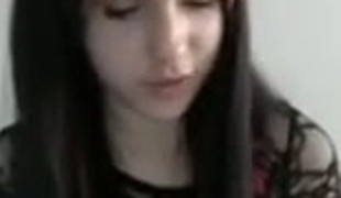 jeune brunette webcam